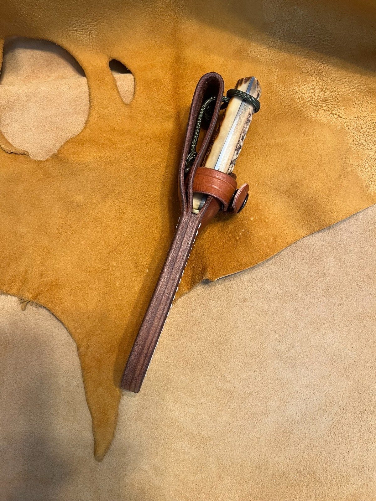CUSTOM LEATHER SHEATH FITS PUMA HUNTERS PAL CASE WESTERN **SHEATH ONLY**