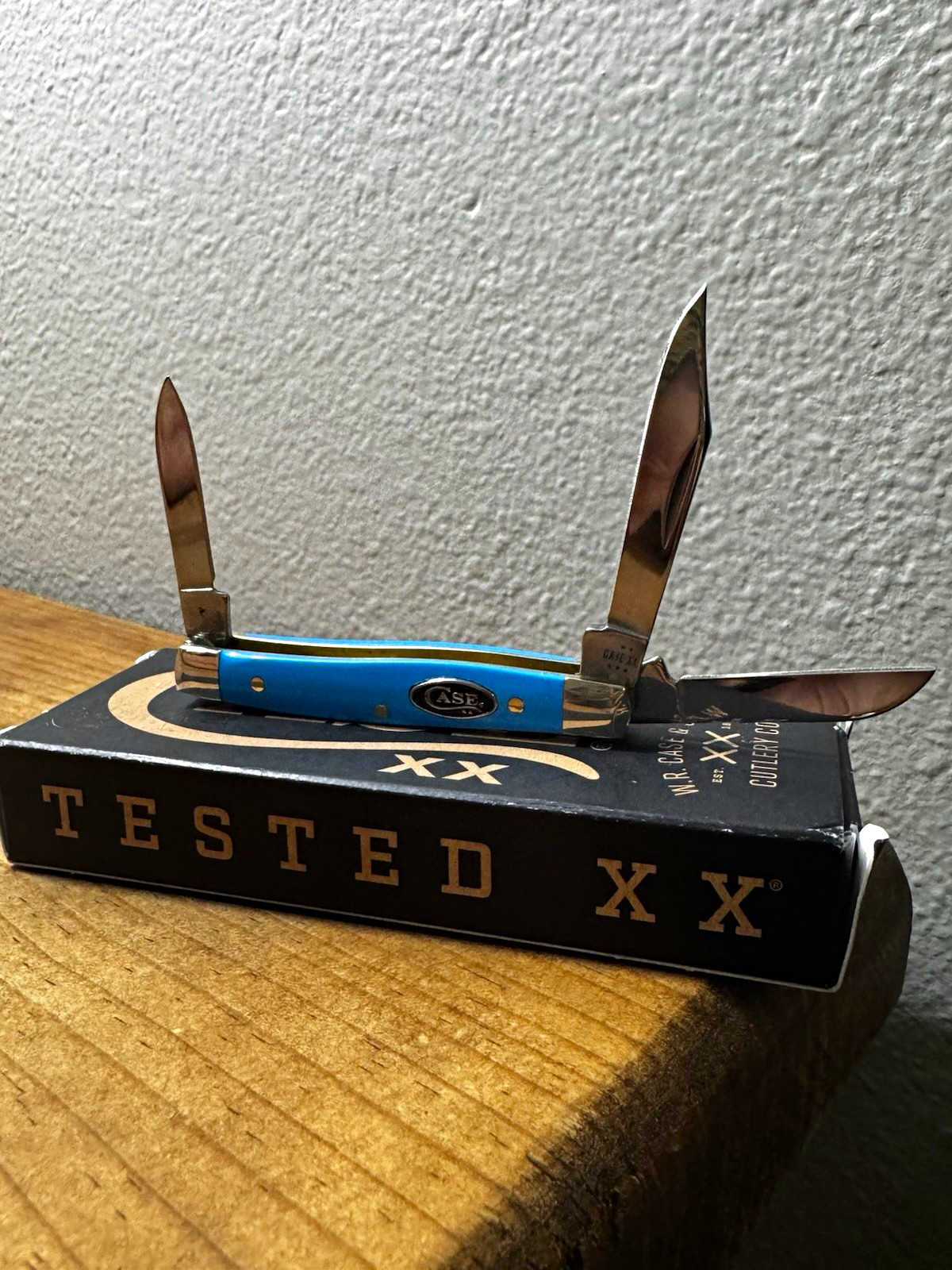Case XX 68904 Small Stockman 3-Blade Blue Synthetic