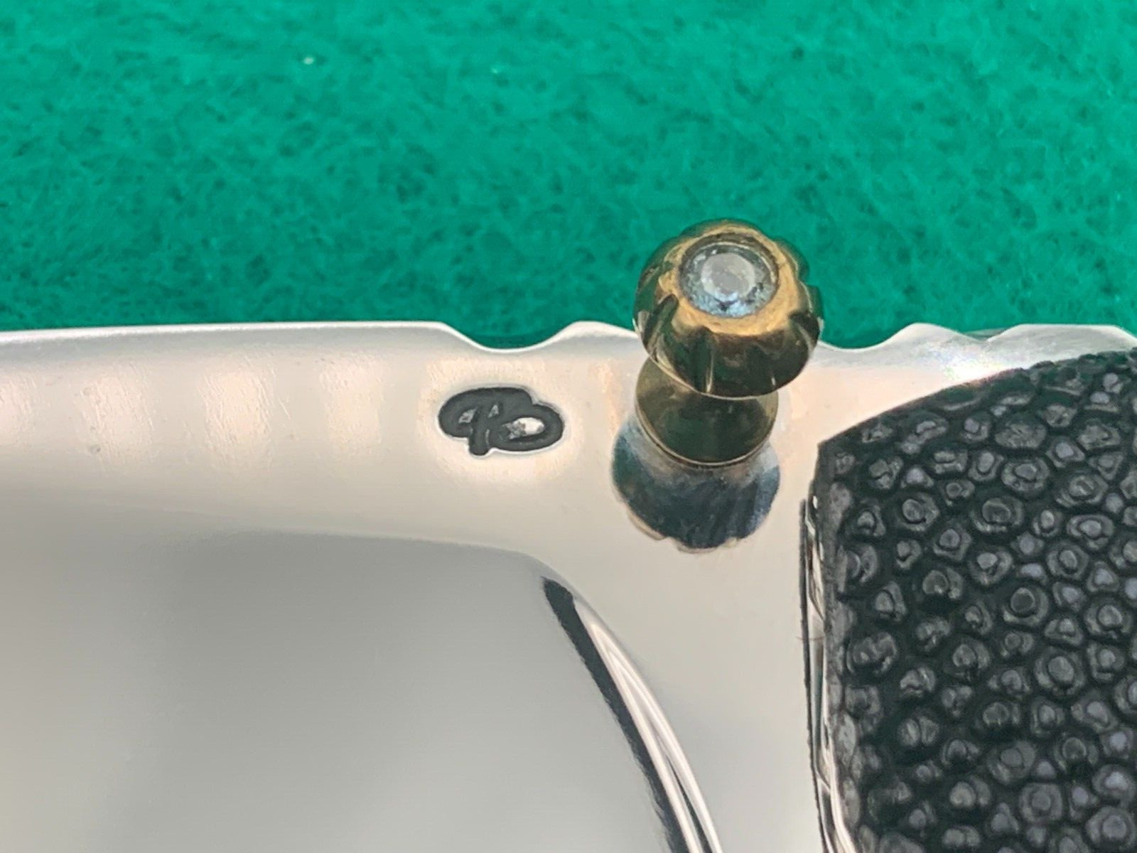 CUSTOM TAWEESAK KNIFE MOTHER OF PEARL / CASE NONE BETTER MUSEUM QUALITY) w/CASE