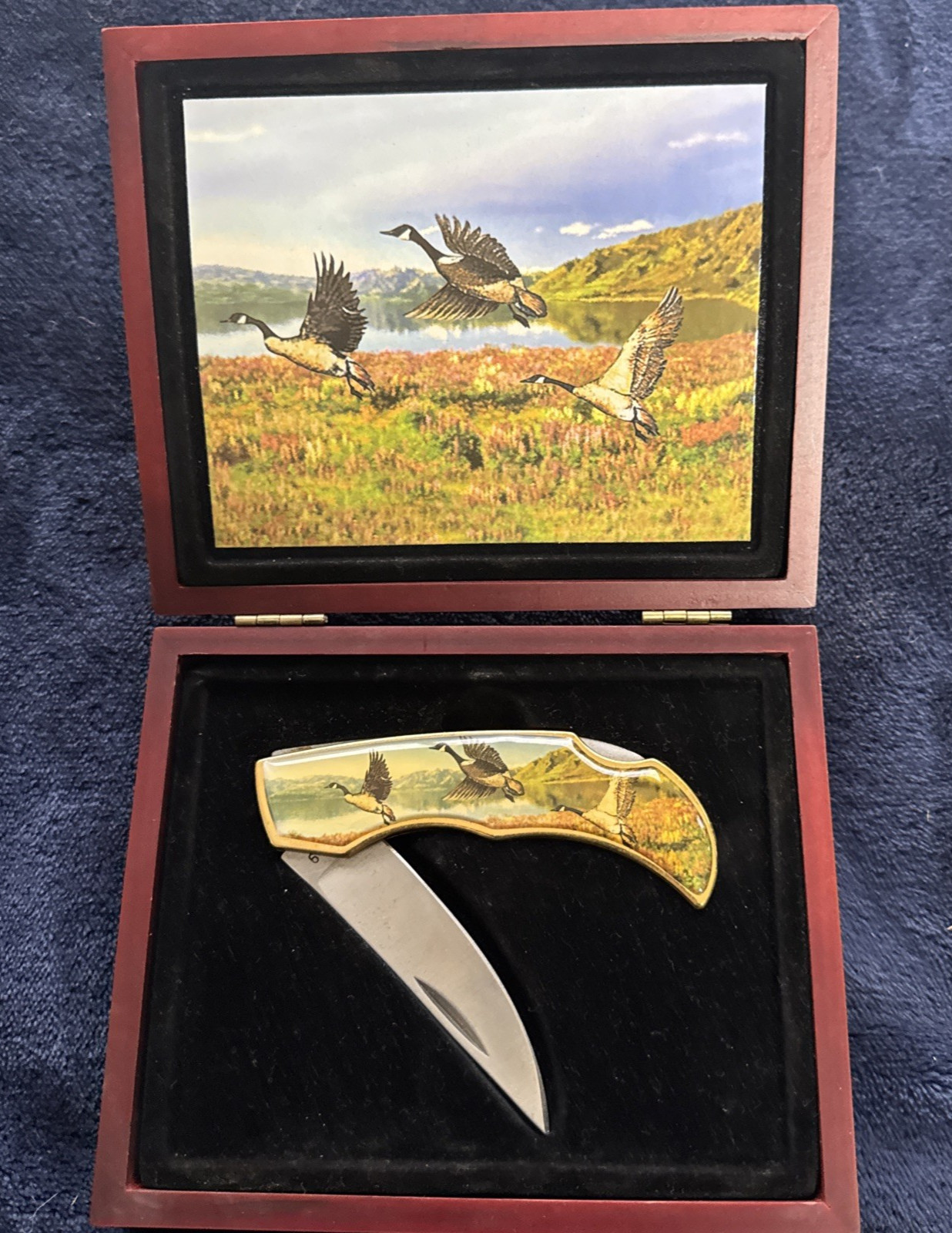WILD GEESE COLLECTOR POKET KNIFE – STAINLESS STEEL – NEW IN BOX – MADE IN CHINA
