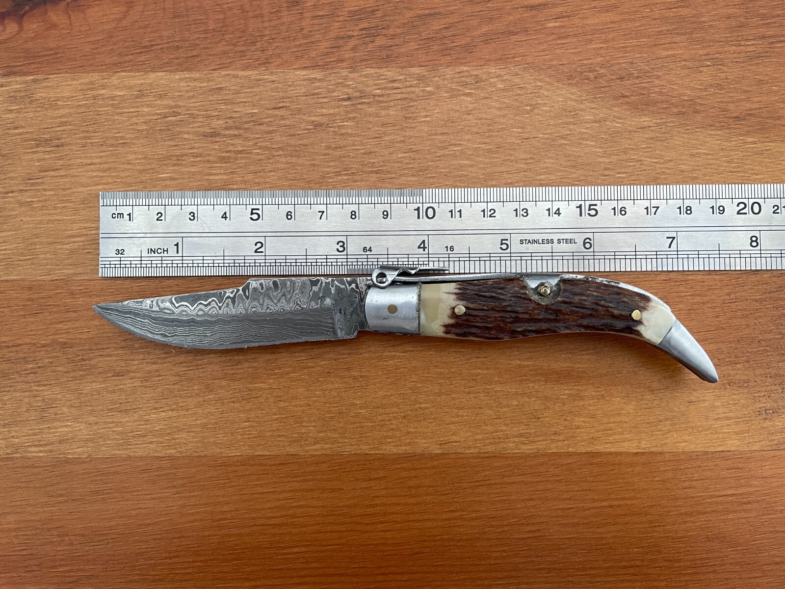 3.14” Spanish Navaja Pocket Knife Damascus Steel Deer Antler Scales – US Seller