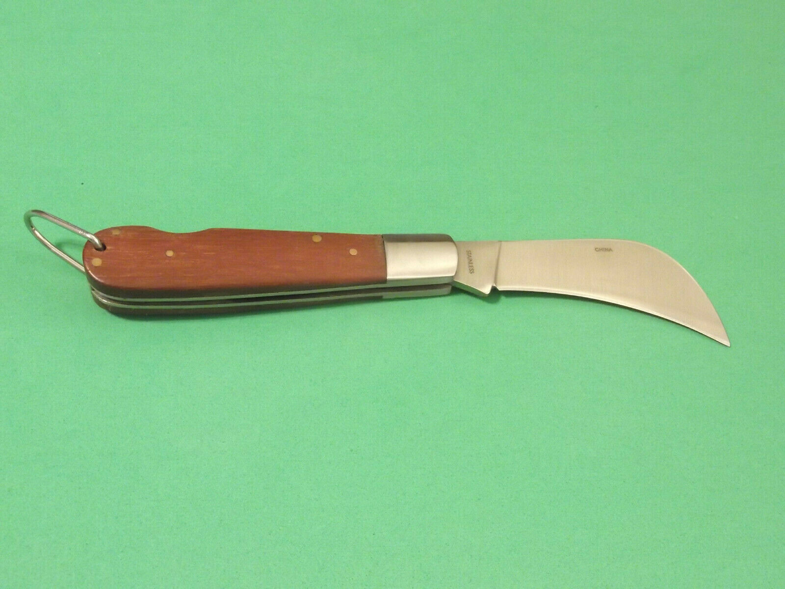 Rite EDGE 210600 Hawkbill wood handle folding lockback pocket knife 4″ closed