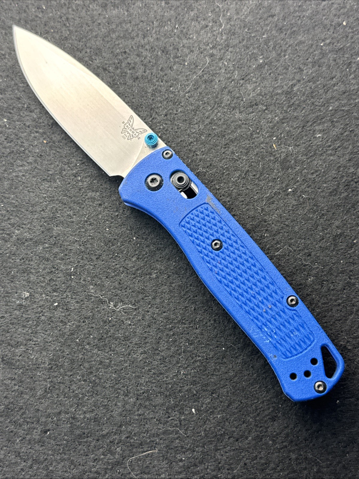 Benchmade Knives Bugout 535 Blue Grivory S30V Pocket Knife