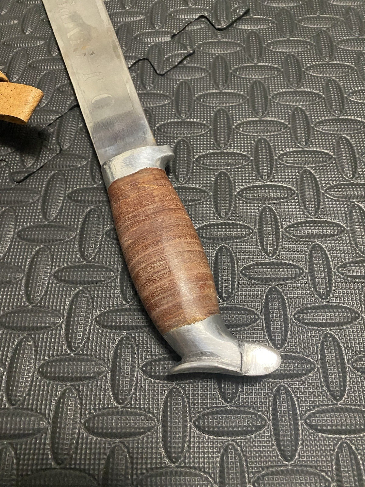 O.J. Simpson Special Edition 22″ Machete 18 Inch Blade Eagle Head w/ MEX Sheath