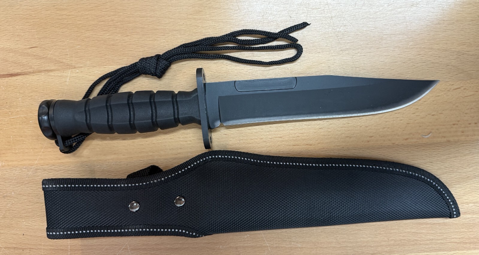 Cuchillo Combat with Nylon Sheath
