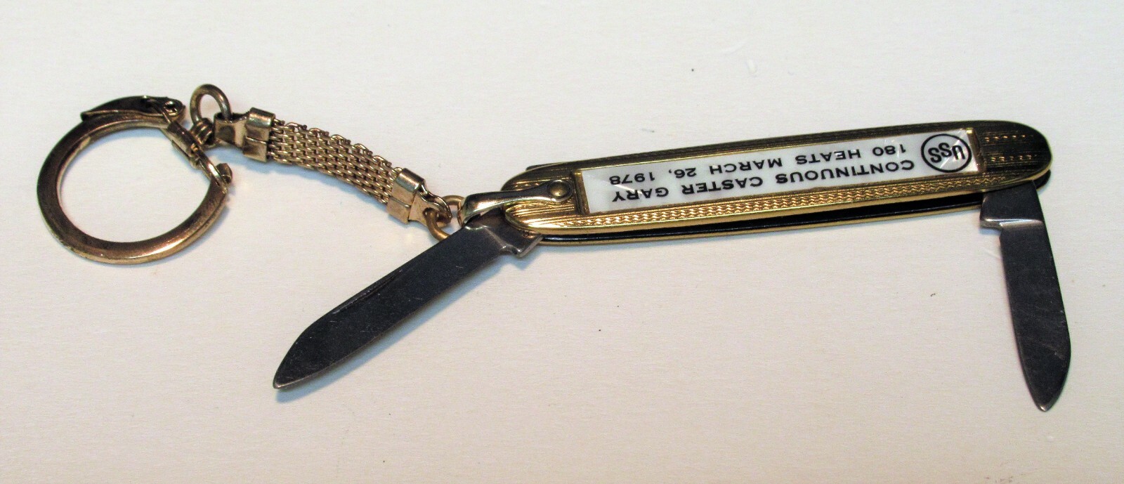 VINTAGE UNITED STATES STEEL KEYCHAIN/POCKET KNIFE GARY INDIANA 1978 AWARD W/CASE