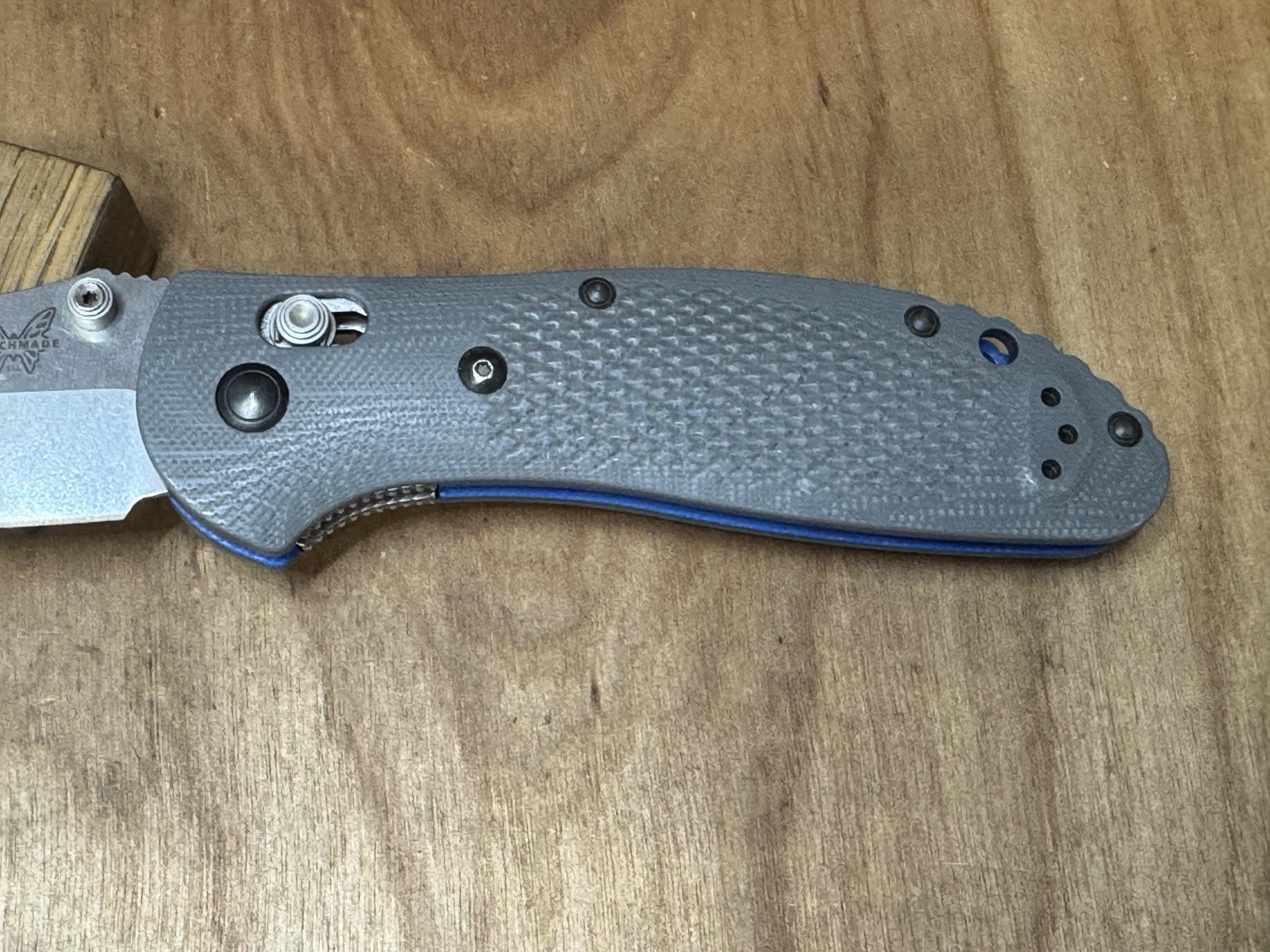 RARE Benchmade 551-1 Griptilian 20CV Plain Blade G10 Gray/Blue USA EXCELLENT!
