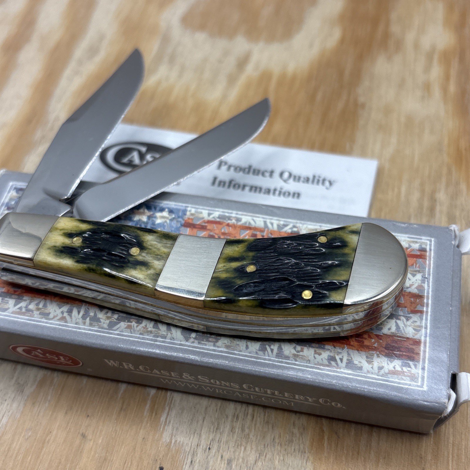 Case XX 2020 TB62110 Tony Bose Green Bone Cigar Band Saddlehorn Knife NIB