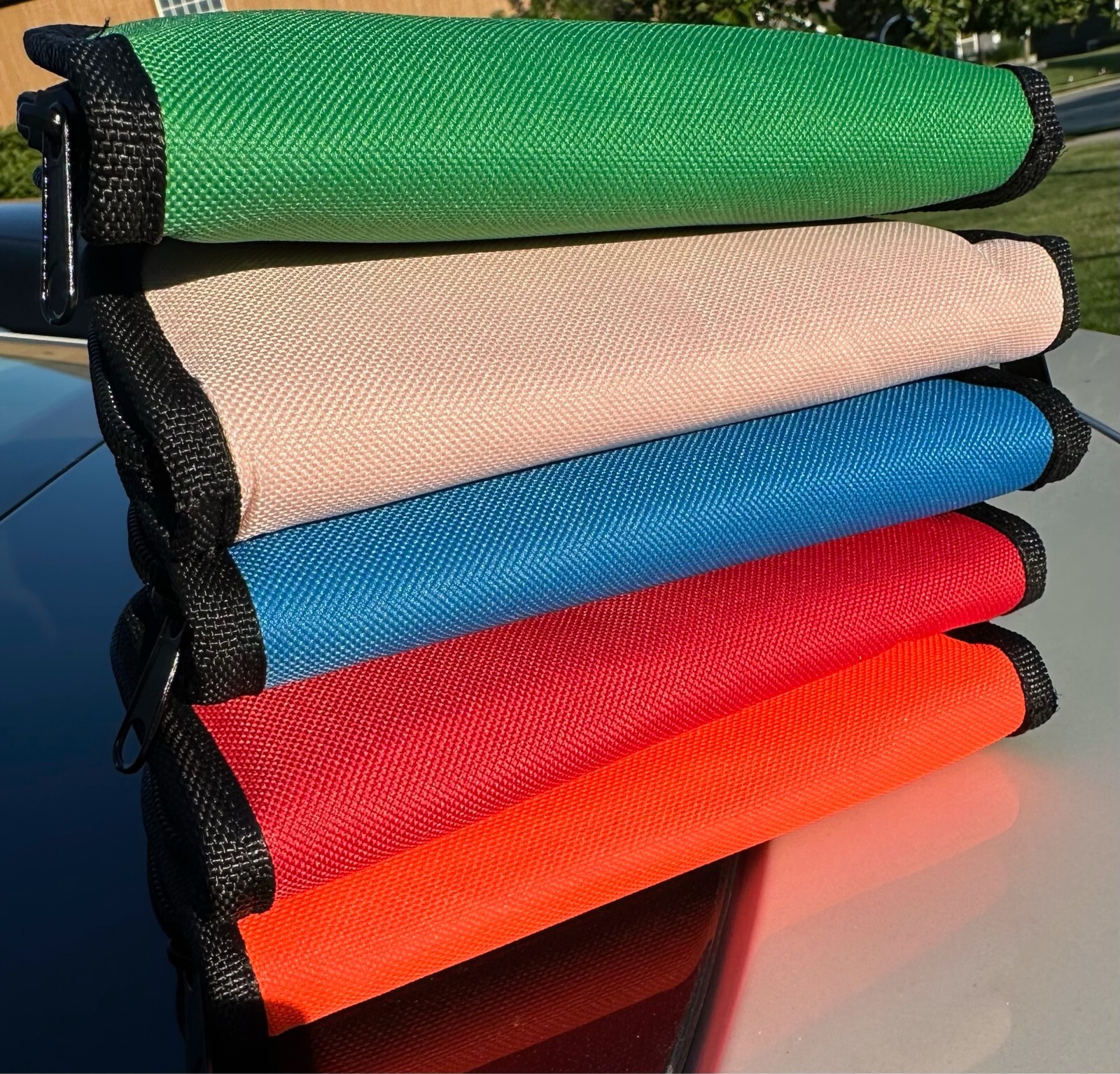 Knife Storage Case Zippered Clamshell Pouch – Holds 2 Pocket Knives up to 5.5″