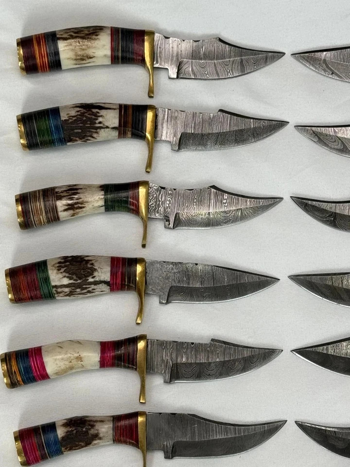 Lot of 20 Custom Handmade Damascus Steel Knives with STAG HORN Handle W Sheath