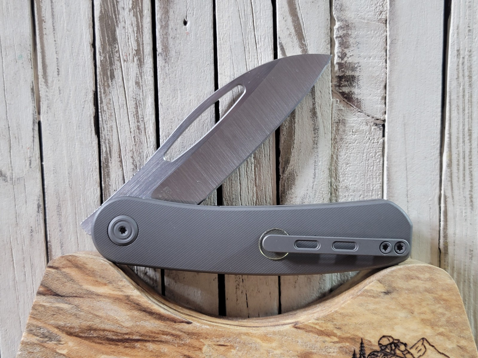 KB Knives Decimal Foldiing Knife Gray Titanium Handle M390 Plain Edge KB354B
