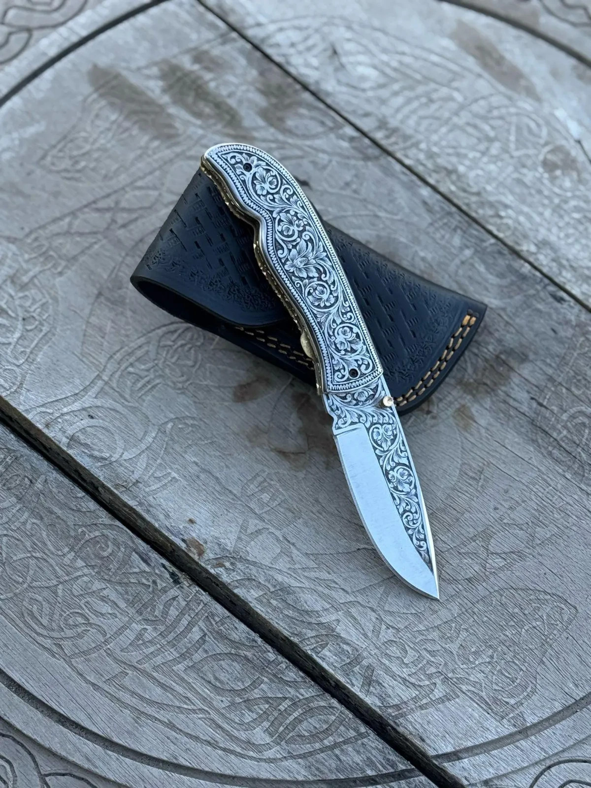 Custom Hand Engraved Steel blade Folding & Pocket Knife With Leather Sheath