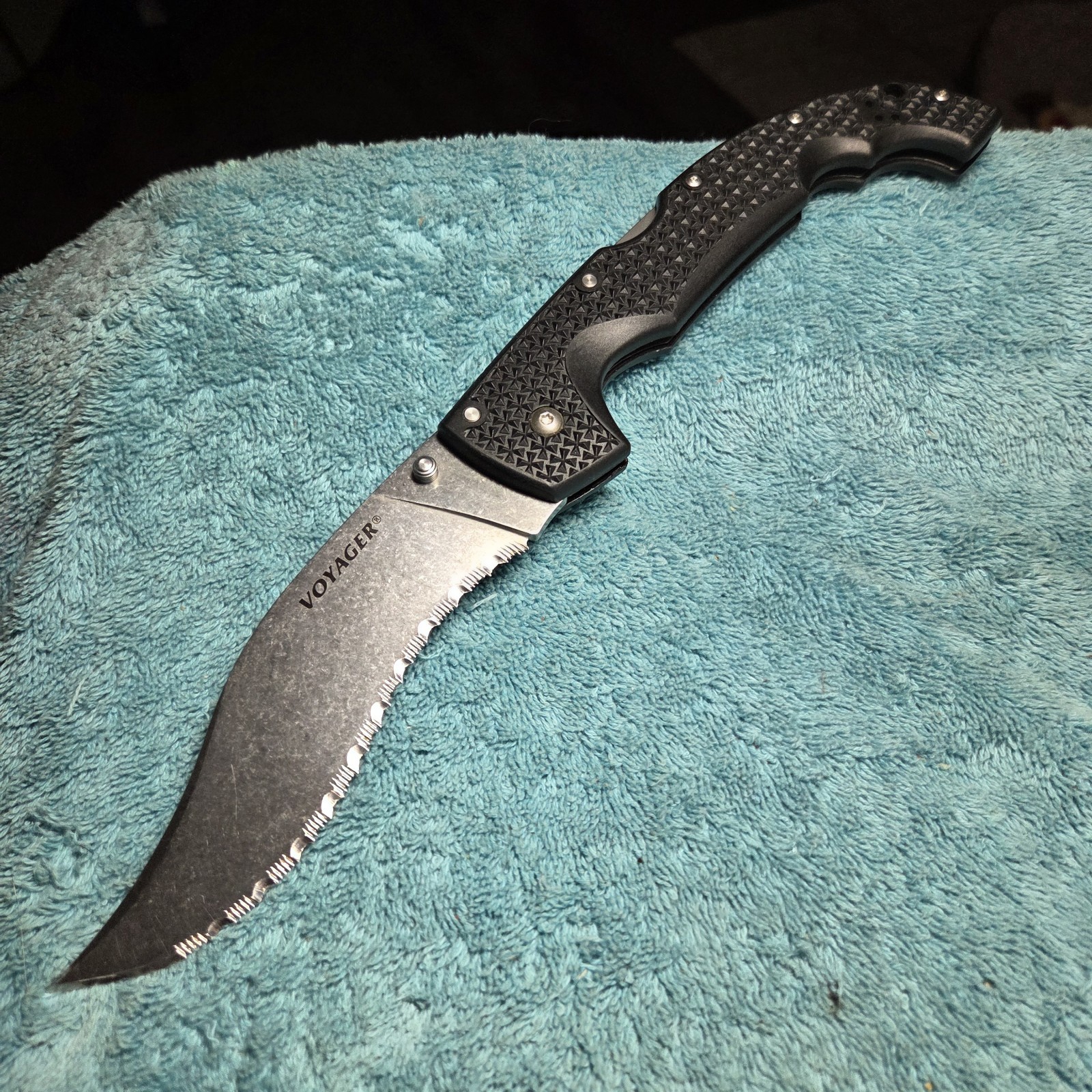 Cold Steel XL Voyager Folding Knife 5.5″ AUS-10A Steel Blade Griv-Ex Handle