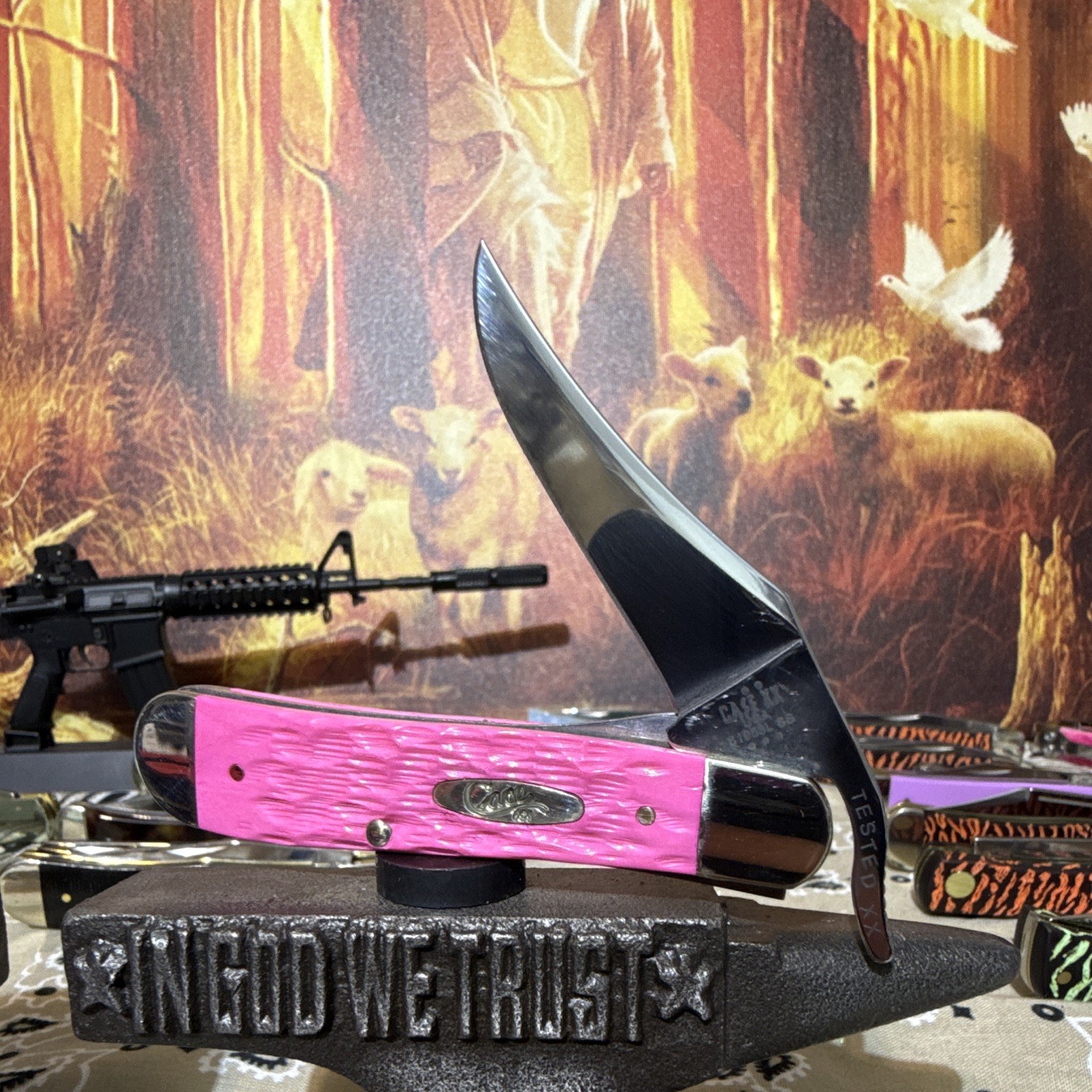 Case XX Woot Custom “Madam Case” Pink Peach Seed Jig Russlock