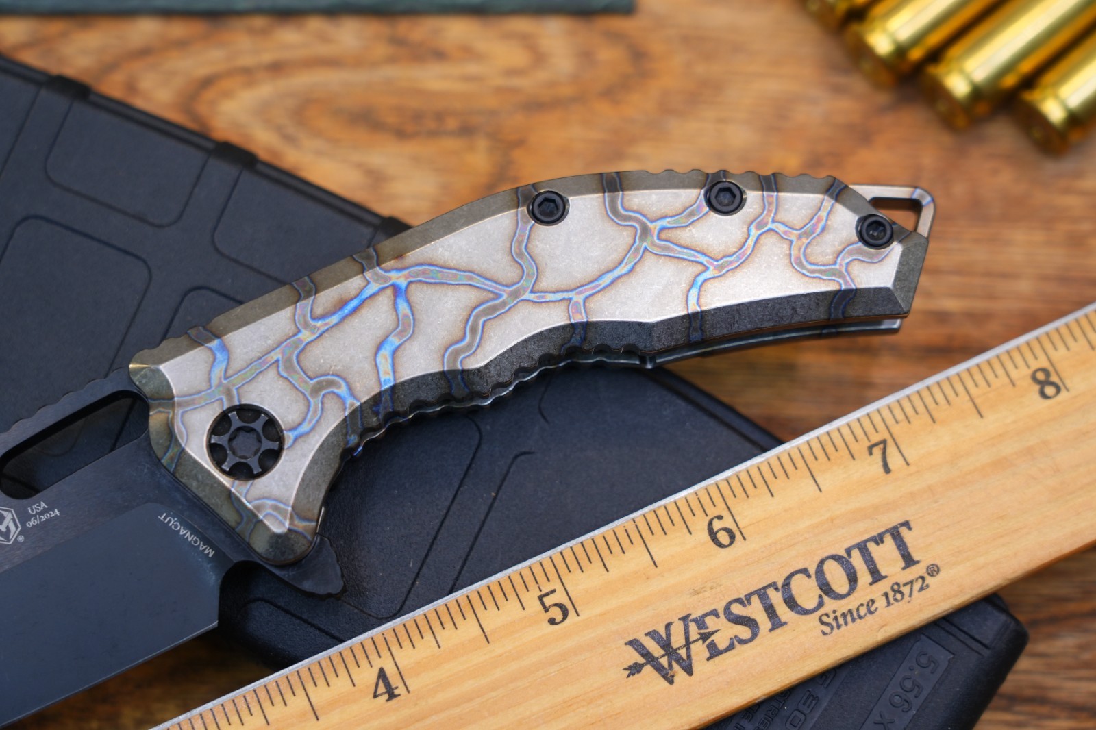 Heretic Knives Medusa V3 Manual Flipper MagnaCut DLC Titanium Handle S/N 00199
