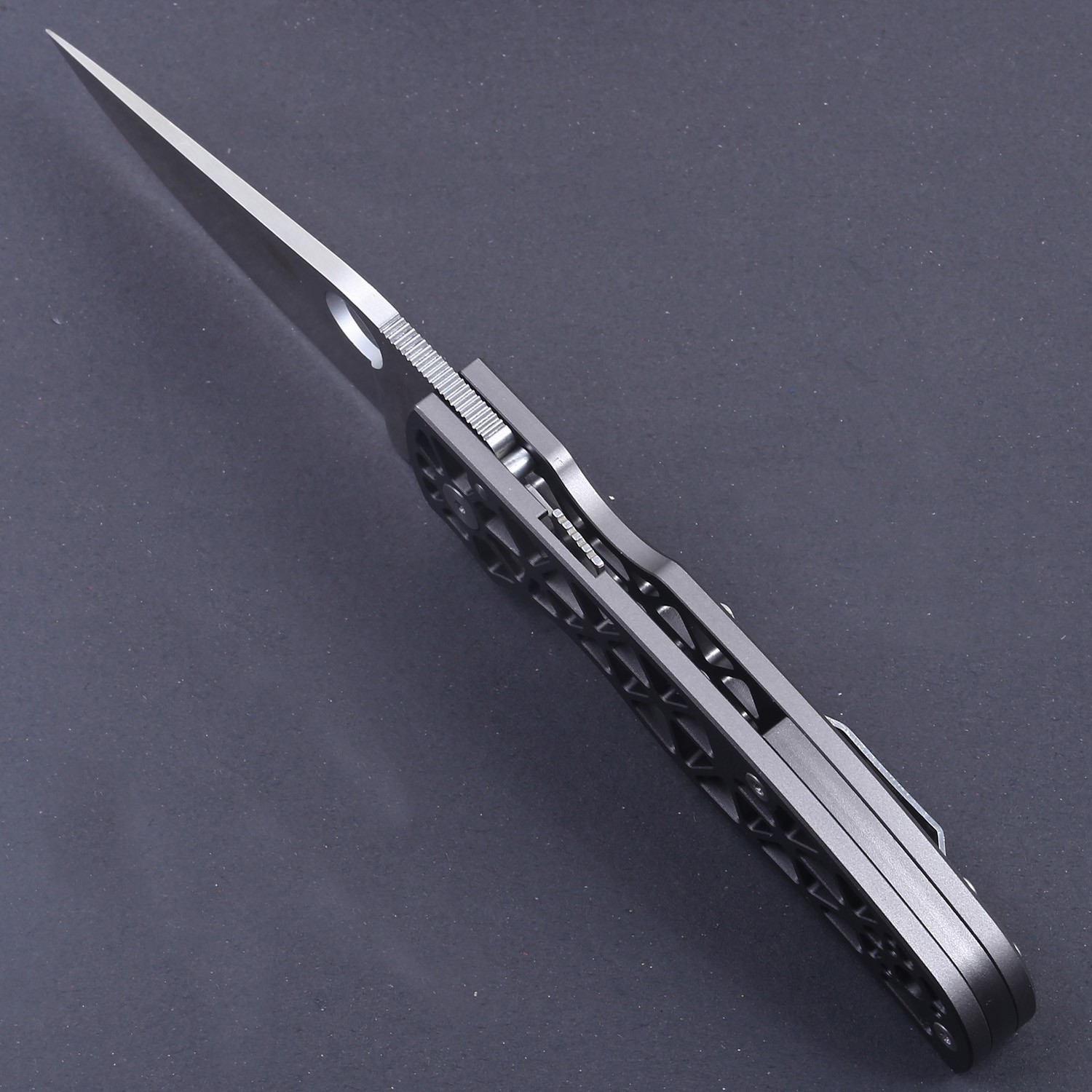 2025 New Skeleton Titanium Handle Light Weight Easy Carry Tactical Pocket Knife
