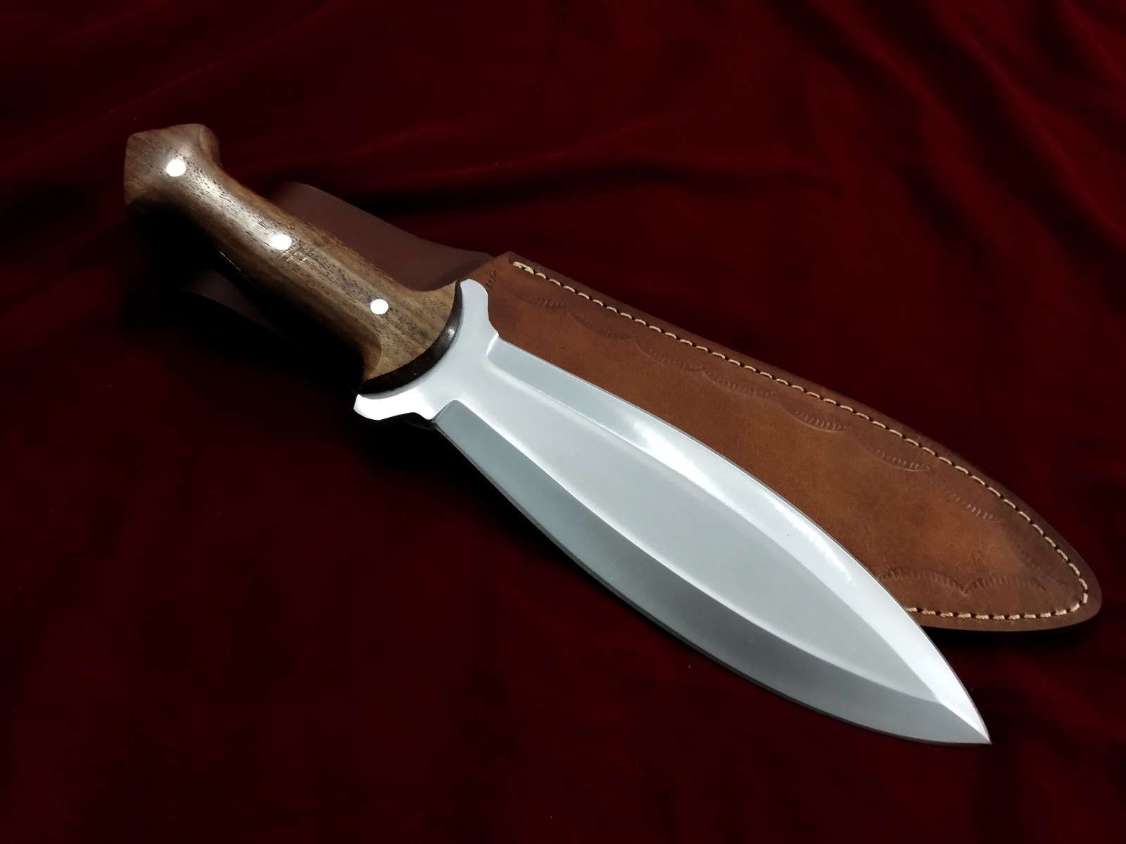 Titan Edge 13.4″ Handmade Full Tang 1095 High Carbon Steel Combat Smatchet Knife