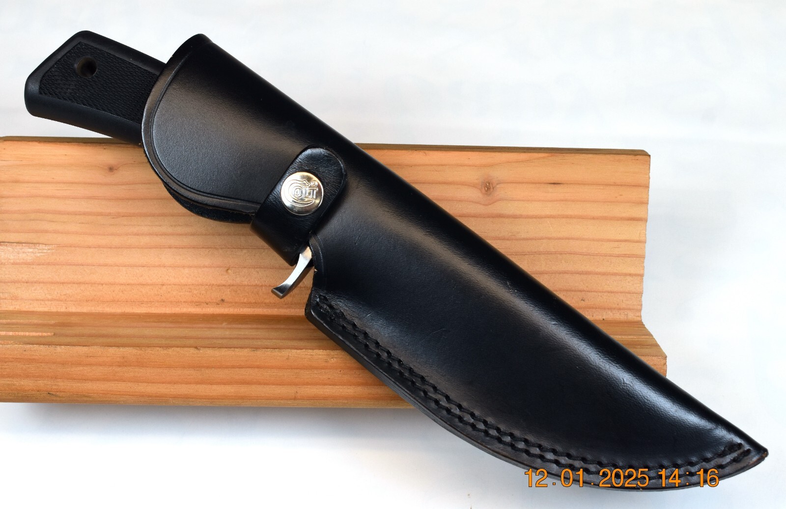 COLT SPORTSMAN CHINA #CT4 FIXED BLADE KNIFE 2002 UNUSED