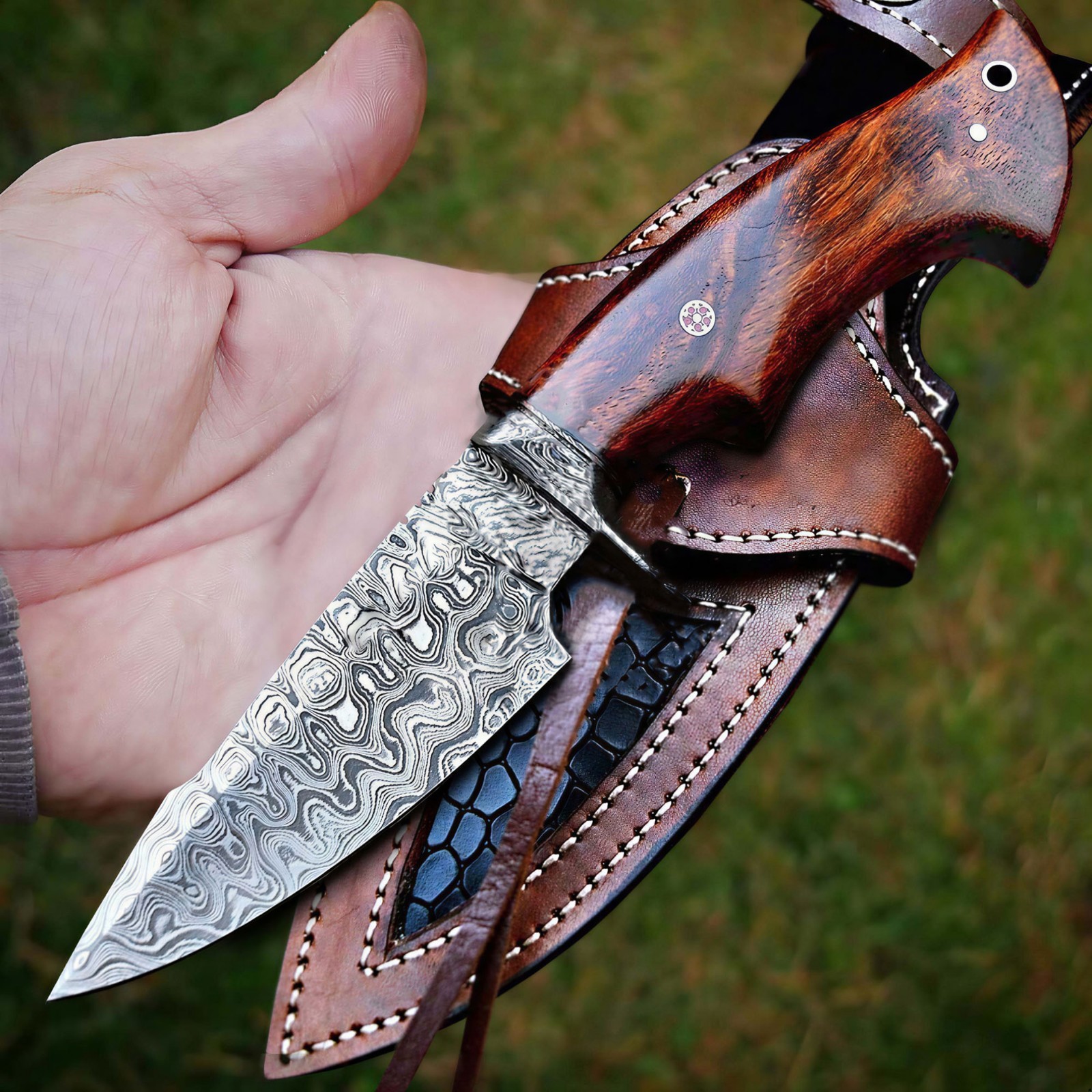 Damascus Steel Bobcat Hunting Knife, Handmade Fixed Blade Camping Outdoor Knife