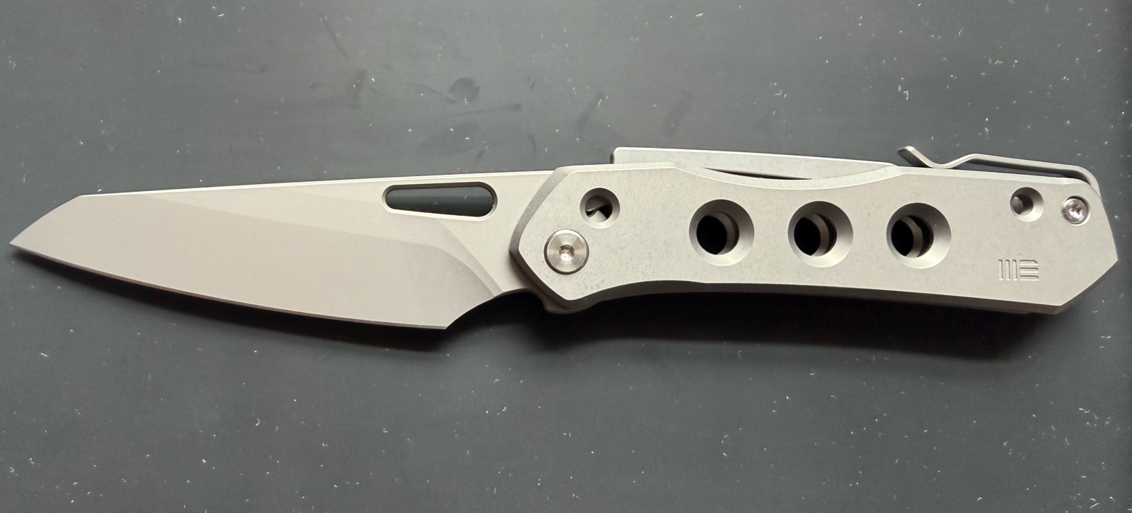 Vision R| WE21031-1 Gray titanium trade silver bead blasted camp 20cv blade