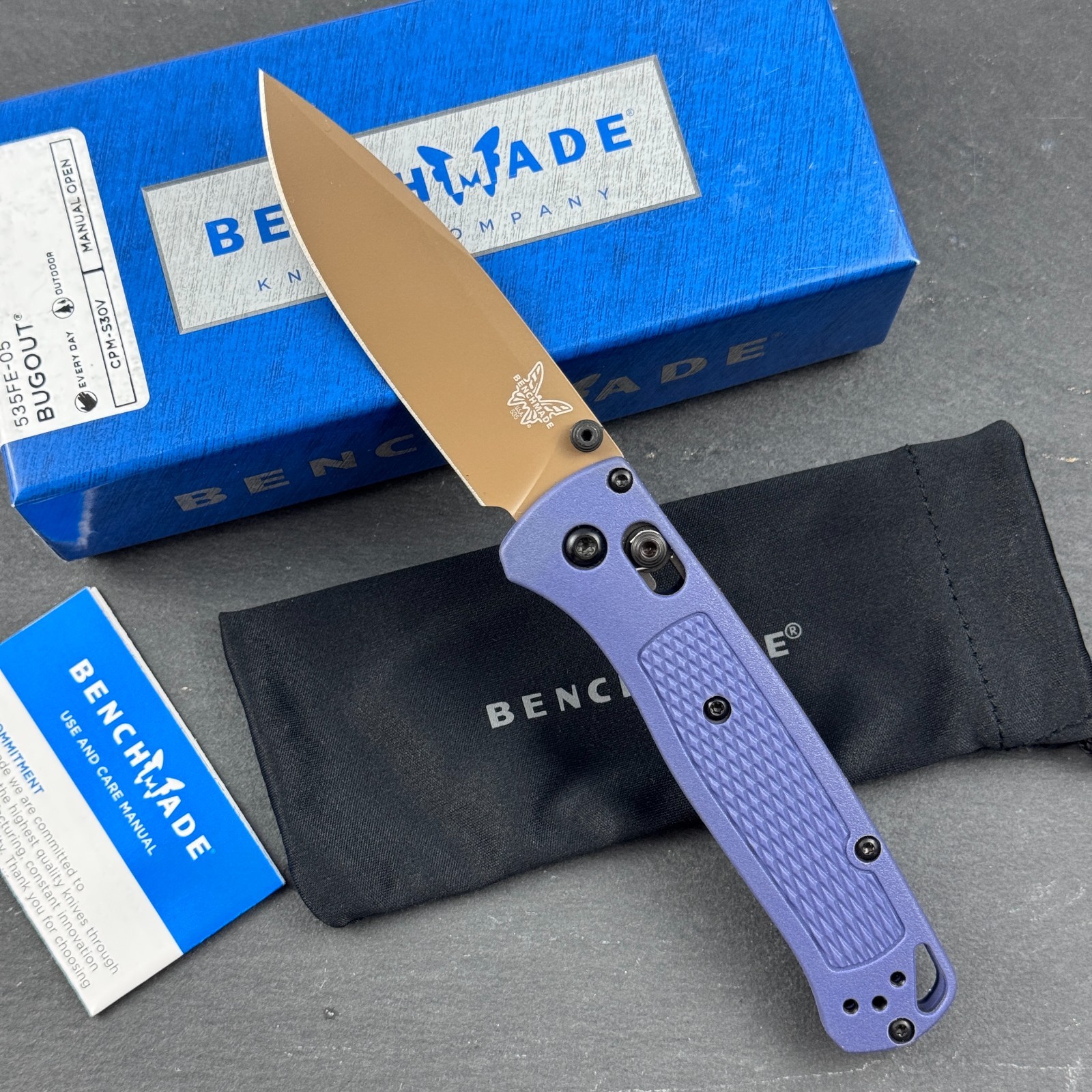 Benchmade Bugout 535FE-05 CPM-S30V Folding Knife Crater Blue Grivory Handle