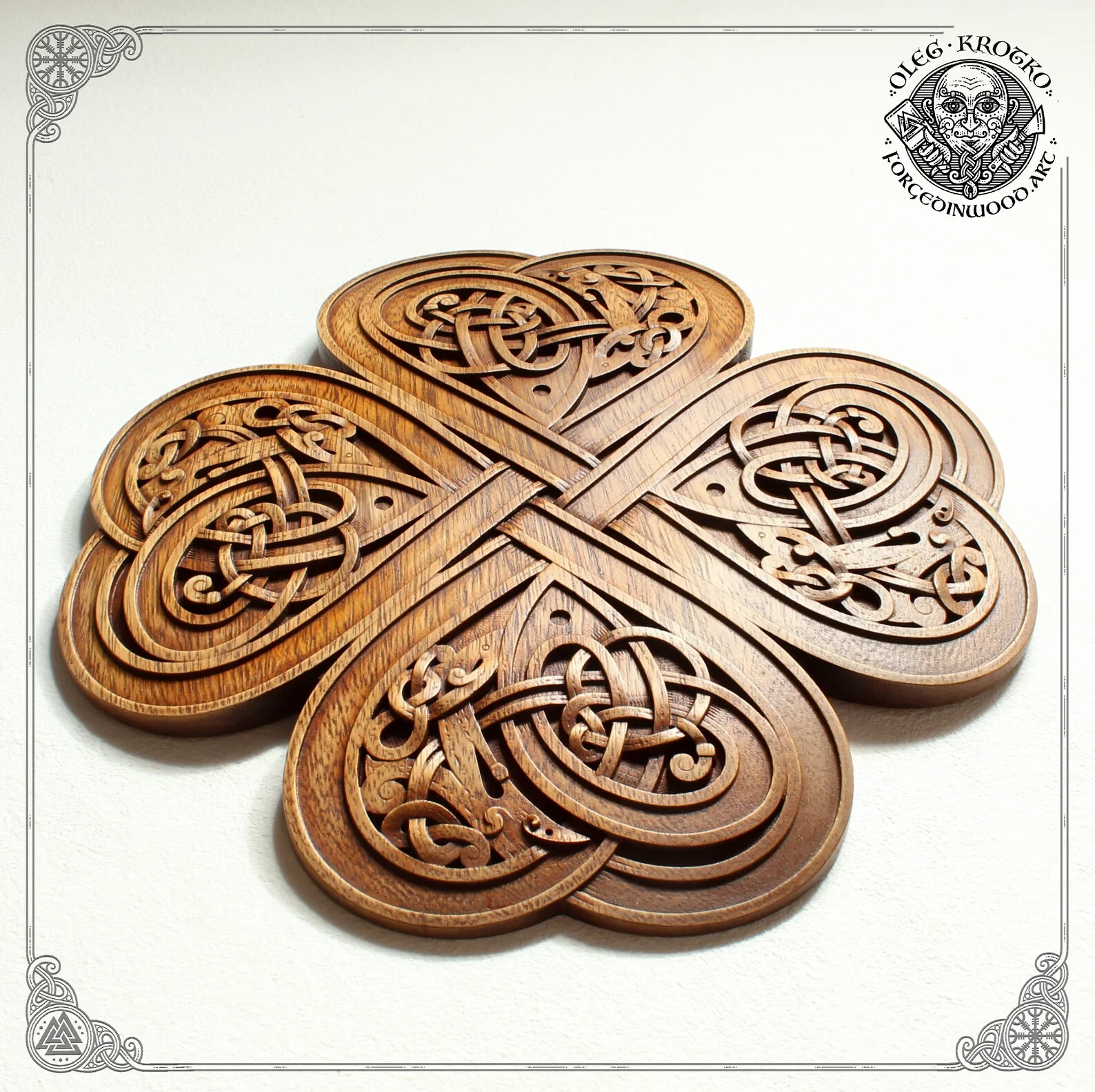 Luxury Carved Celtic Clover Hearts, Symbol of Eternal Love, Norse Wooden Picture