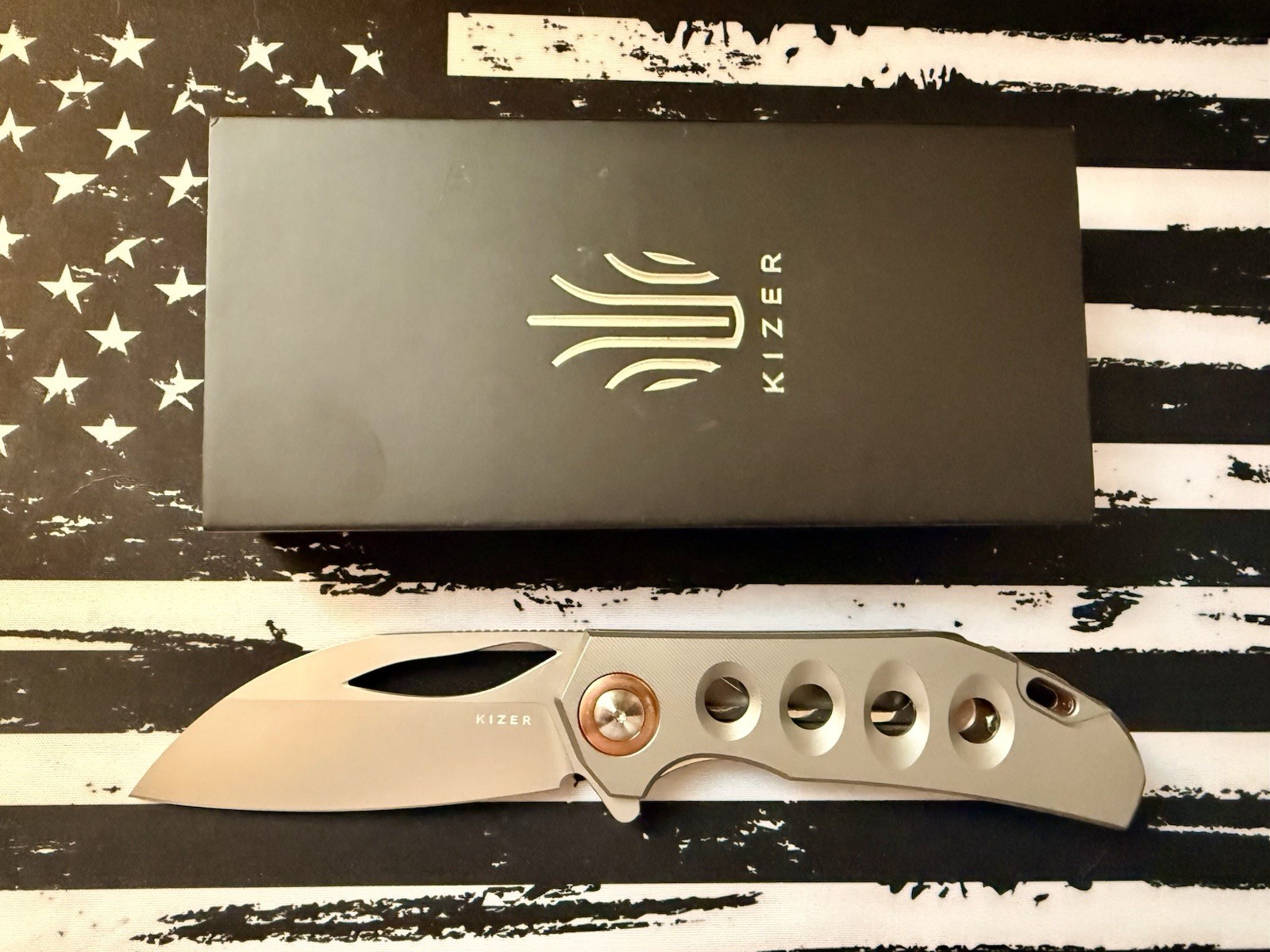 Kizer Hawk Liner Lock Knife Gray Titanium Scales, CPM S45VN Blade