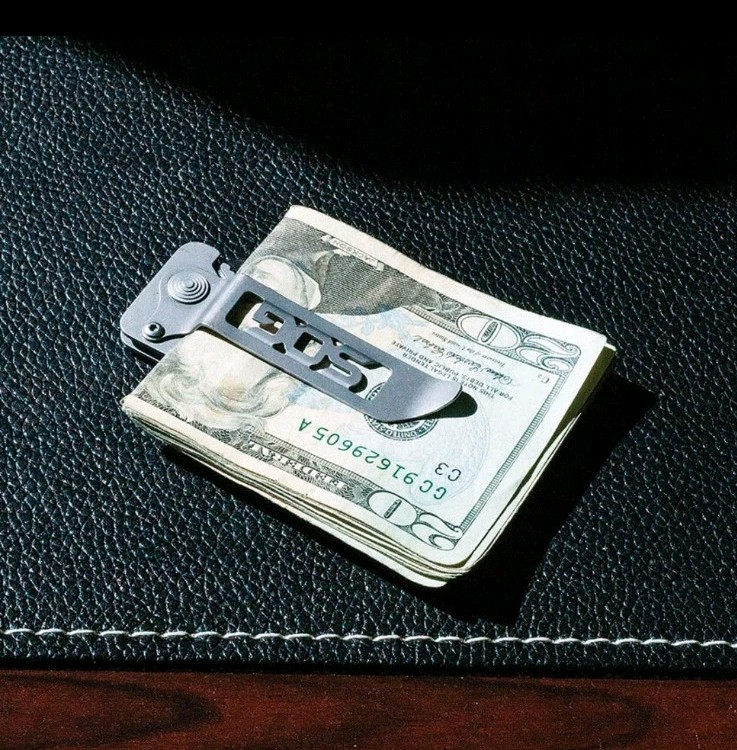 SOG Cash Card Folding Knife, Money Clip, Plain Edge, Stainless