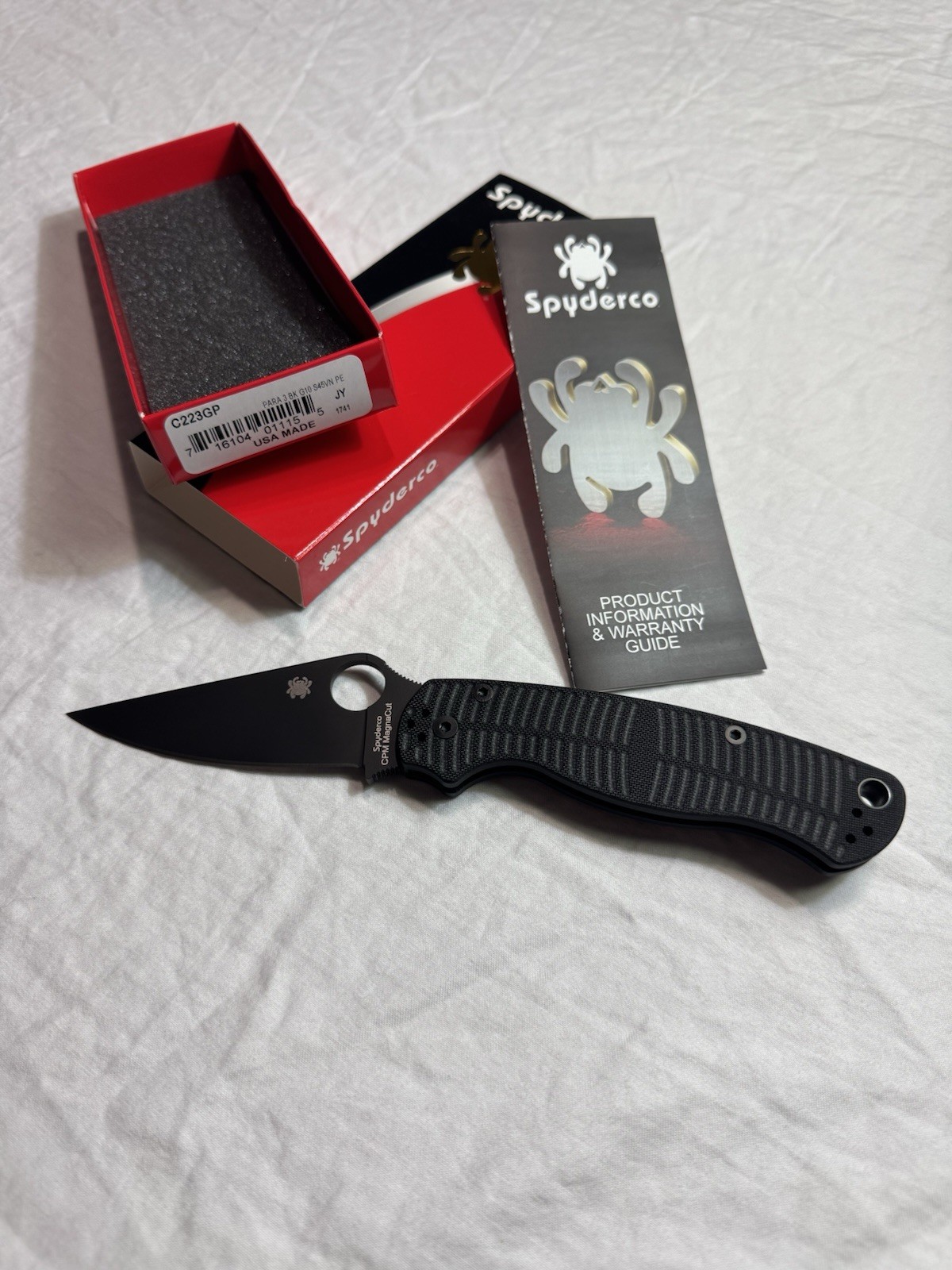 Spyderco ParaMilitary 2 Salt Black G10 MagnaCut Plain Edge Knife