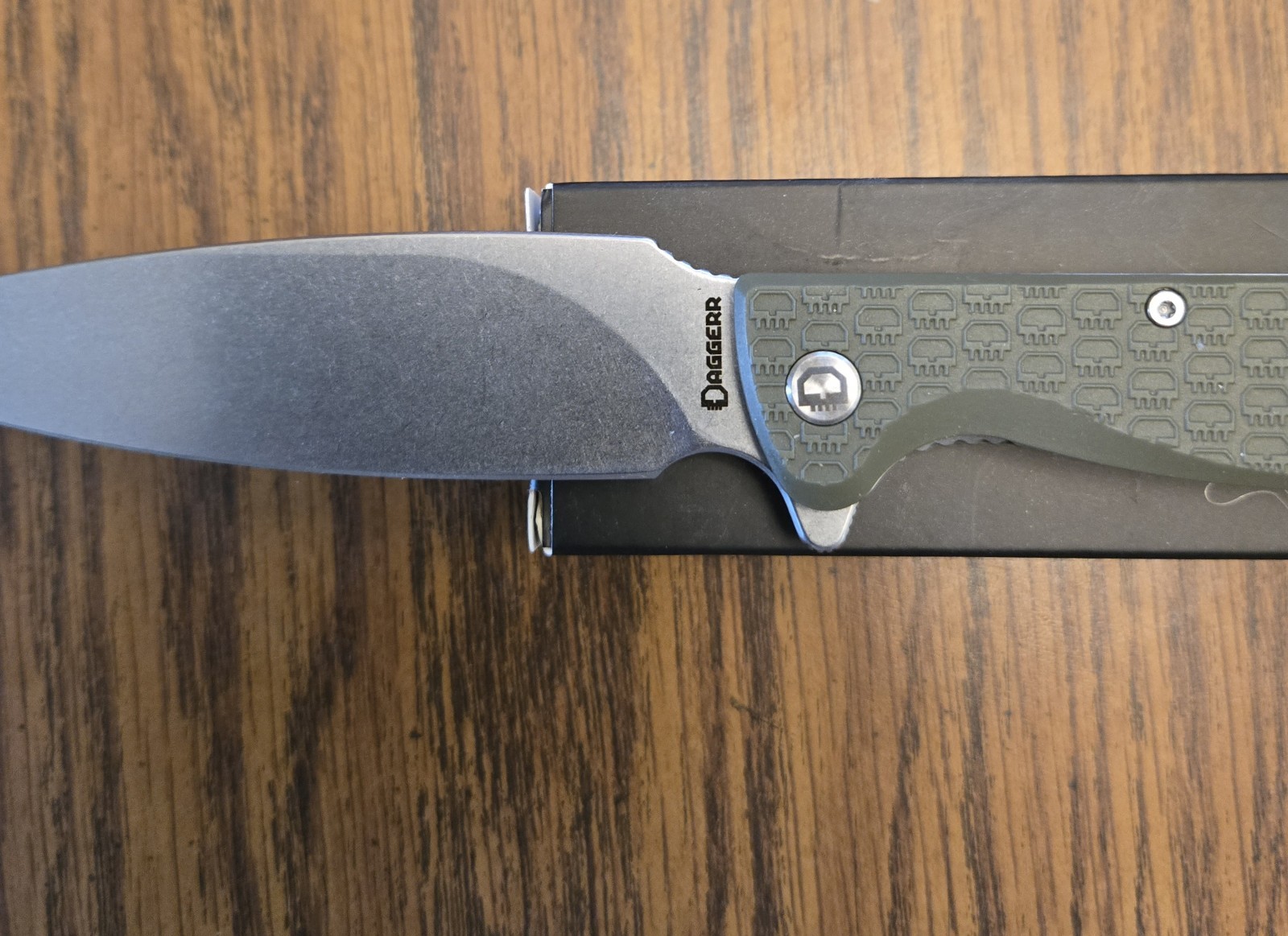 NEW IN BOX DAGGERR KNIVES DISCOVERY SERIES PERO OLIVE STONEWASHED