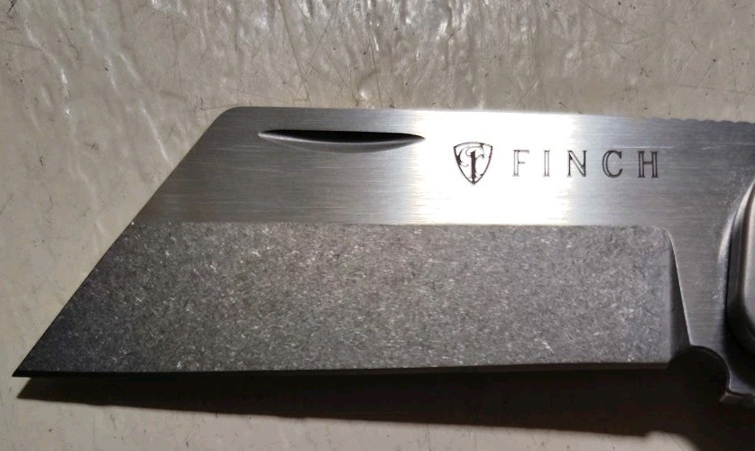 Finch Knife Co RUNTLY XL Dark Side Flipper 3.15″ M390 Wharnie Ti w/CF Handle
