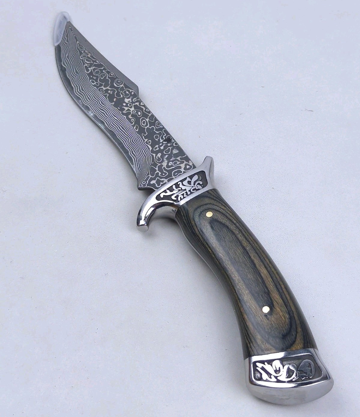 5.5-inch Hunting Knife w/ STAINLESS Laser-Etched DAMASCUS Blade & LEATHER Sheath