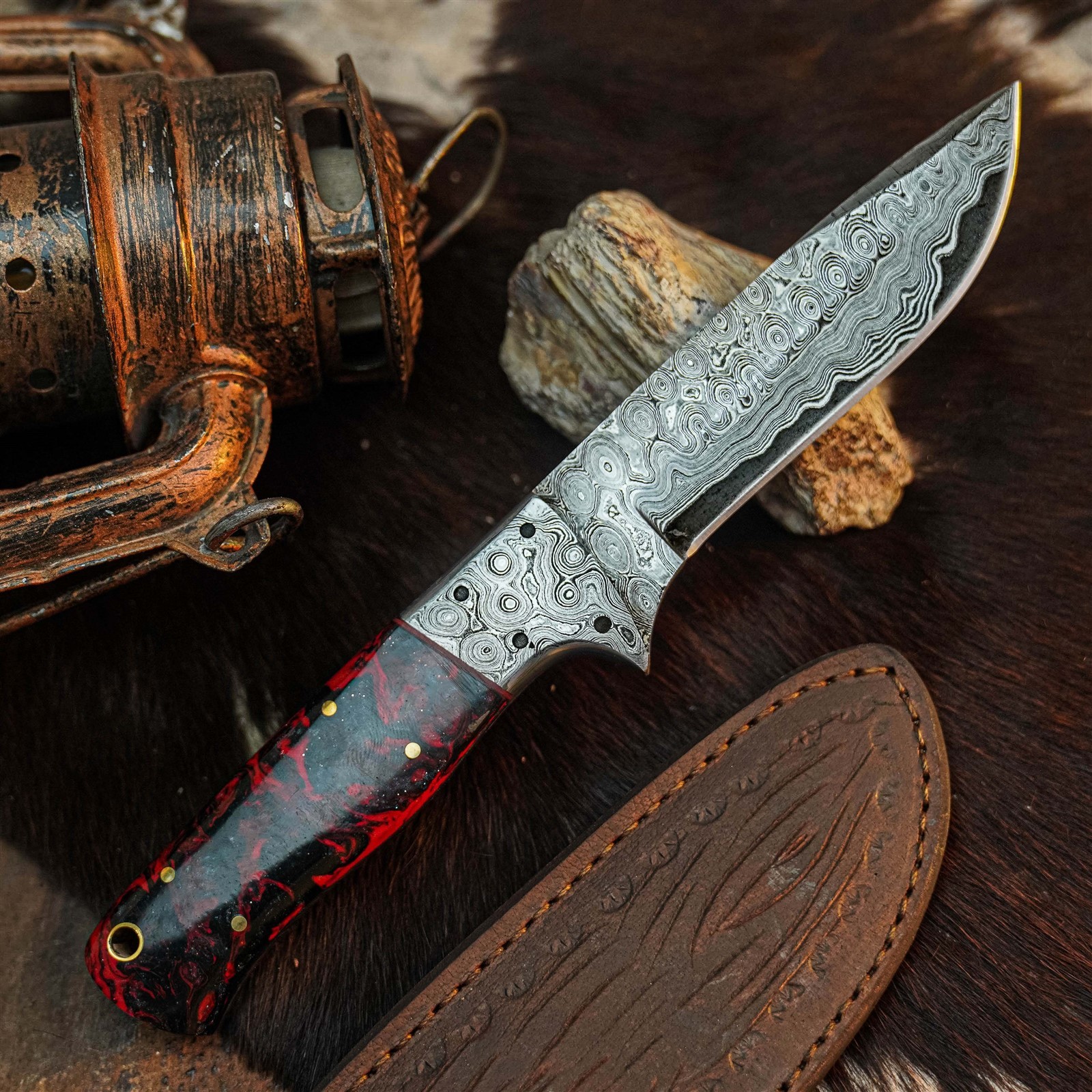 8.9″ Hunting EDC Damascus Knife Handmade Full Tang Resin Handle + Sheath