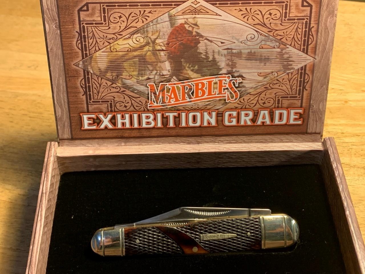 Marbles Large Whittler Brown Checkered 4 1/2″ Pocket Knife MR686