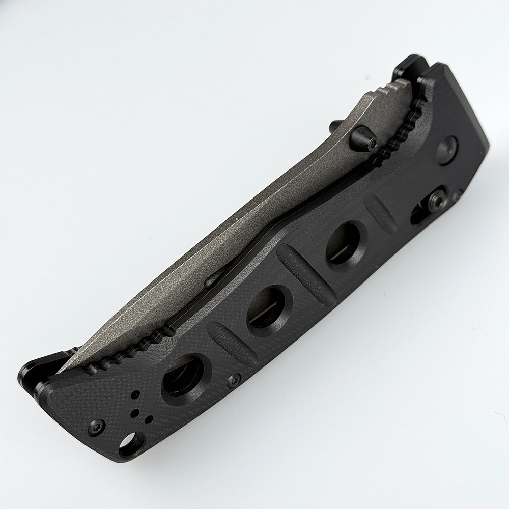Benchmade Adamas275GY-1 CruWear Drop-Point Black G10 Handle Folding Knife