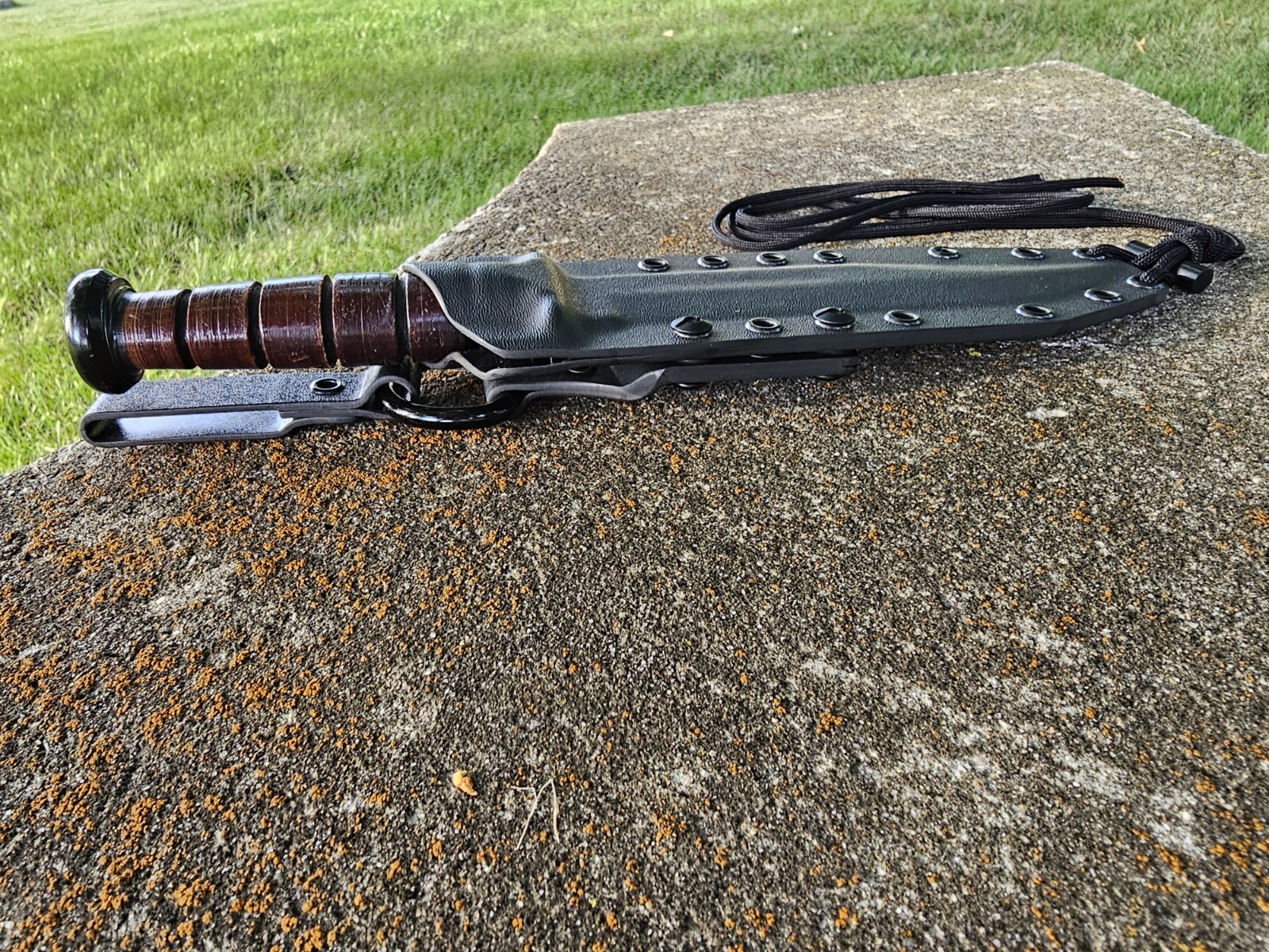 KA-BAR USMC Custom Kydex Sheath, PANCAKE, DANGLER, Mini Firesteel, Paracord(Blk)