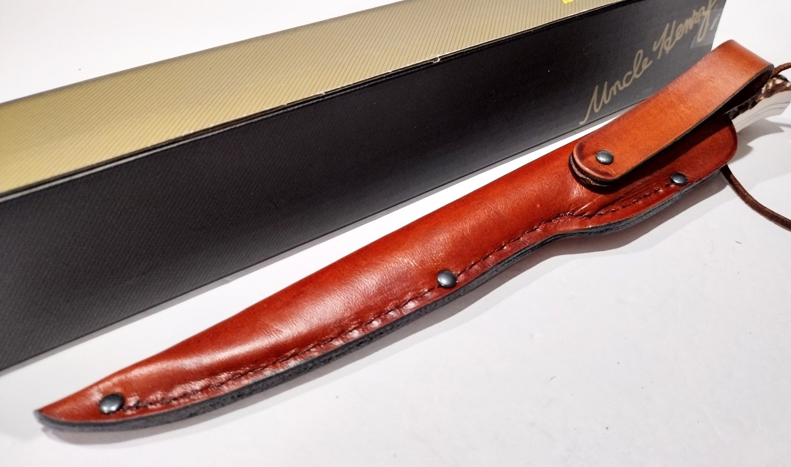 Schrade Uncle Henry Staglon Fish Fillet Knife + Brown Leather Sheath 168UH